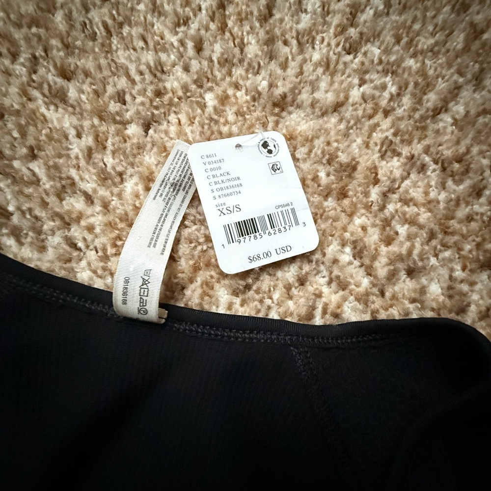 NWT Free People Movement seamless crop long sleeve, open back size xs/s, black - Picture 4 of 5